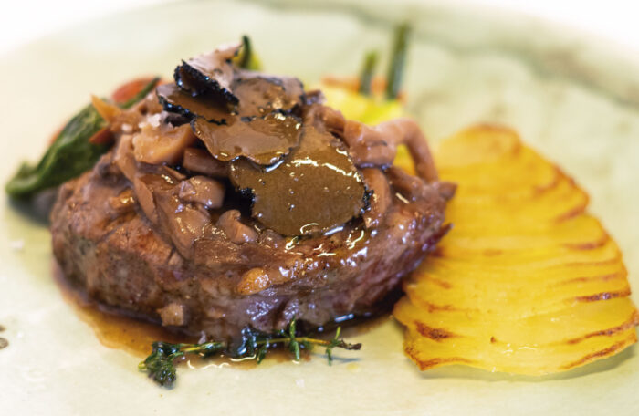 Fillet steak with mushroom sauce, oporto and summer truffles
